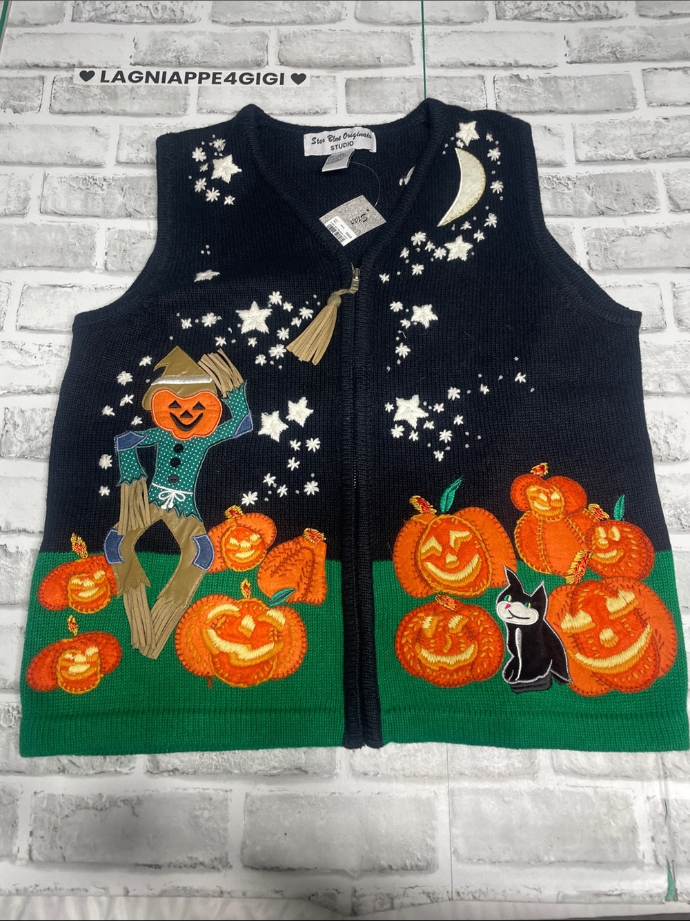 Halloween Novelty Pumpkin Vest- Black Green. Size M. Star Blue Originals Studio.